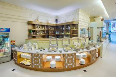 Silverland Central Hotel