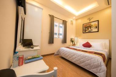 Cat Hotel- New World Bến Thành