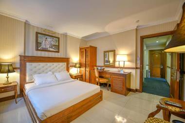 Boutique Hotel By Diamond Suites