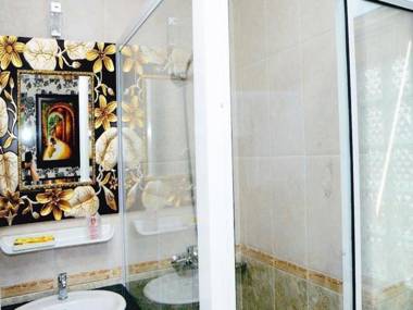 Hoang Thanh Thuy Hotel 2