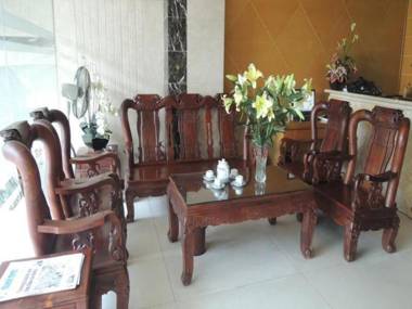 Binh Hung Hotel