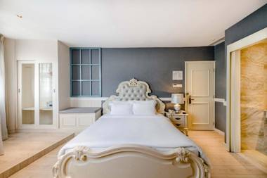 A&EM 280 Le Thanh Ton Hotel & Spa