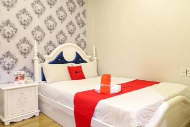 RedDoorz Bui Vien Walking Street