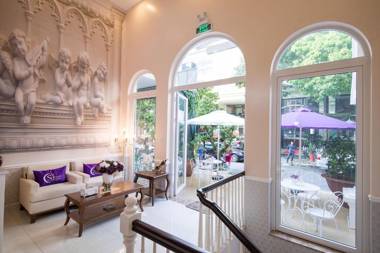 Saigon By Night Luxury Hotel