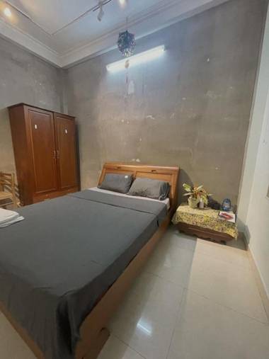 Classy Indochine - The Riverside