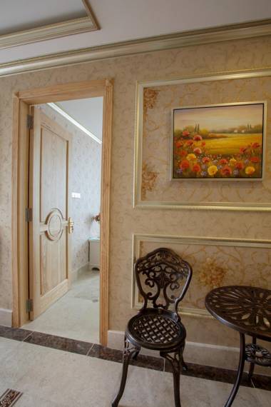 5 ROOM ENTIRE APARTMENT AT CITY CENTER