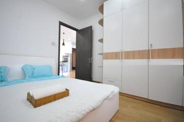 Sunrise City - 5 star