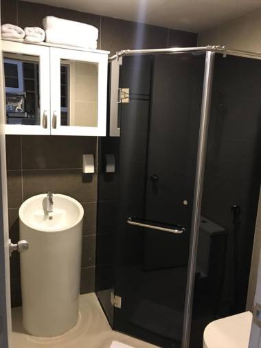 7 Studio -Sunrise City