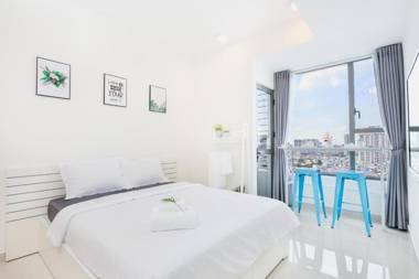 Spacious Saigon - Infinity Pool & Gym