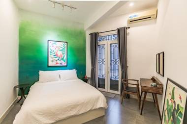 Retro Flat near Nguyen Hue by CIRCADIAN