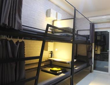 S Phuot Airport Hostel