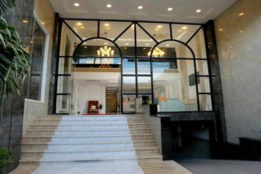 C'Lavie Hotel - Saigon Airport Hotel