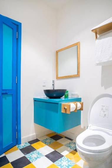 CIRCADIAN Stunning Two-Bedroom Apartment