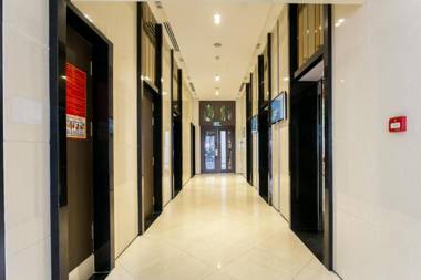 KIRAKUAN PARKVIEW 2BR Pool/Gym/Balcony