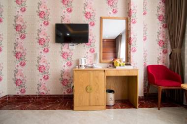 Silk Hotel near Tan Son Nhat Airport