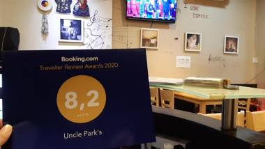 Quy Hung Hotel - Ben Thanh Market Central