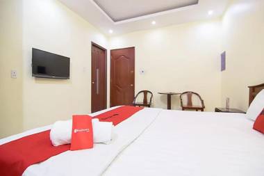 RedDoorz near Mien Dong Bus Station