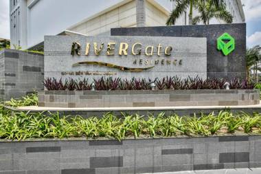 Central Apartments - Free Pool&Gym - RiverGate Residence Building