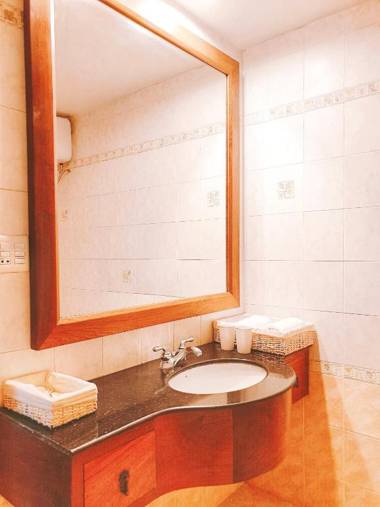 Riverhome Saigon Apartments