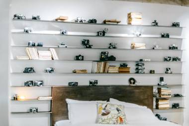 Appareil Photo — The Camera Loft In District 1