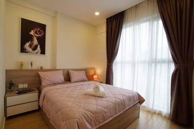 Star Glory Rivergate Center