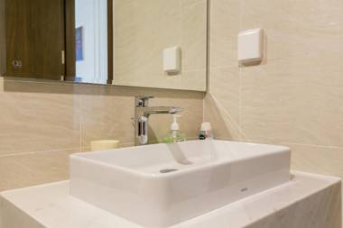 Star Glory Rivergate Center