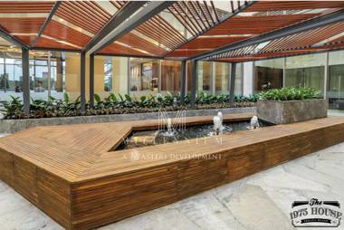 Super City Central - Free Infinity Pool & Gym 11