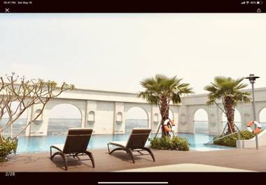 Diamond Luxury Bach Dang River