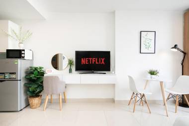 Infinity Pool Signature - With GYM&Pool&Netflix 2