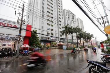 OYO 1140 Hong Luc Hotel