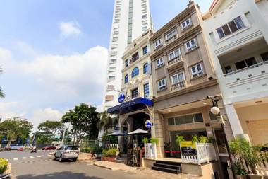SAKI APARTHOTEL