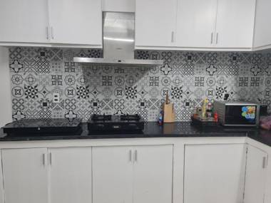 Lyly's House - Homestay