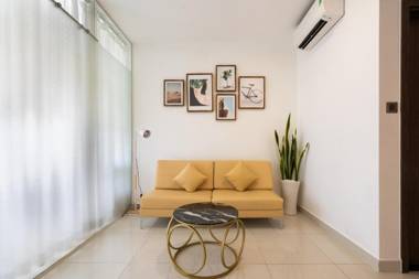 1br-COZY LIVING-SAIGON ROYAL-Hana's Apart