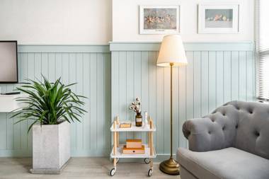 DANNY’s FREE GYM POOL APT near BUI VIEN Ben Thanh