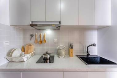 DANNY’s FREE GYM POOL APT near BUI VIEN Ben Thanh