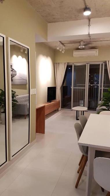 Saigon South Residence - Vina We Stay