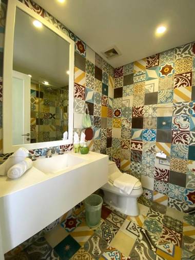 YÊN LIVING BÌNH THẠNH