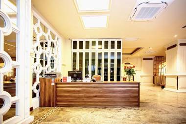 California hotel Sai Gon