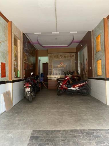 OYO 1165 Gia Bảo Hotel