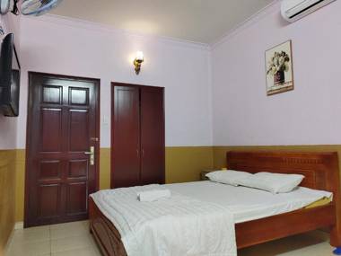 Hương Quỳnh Spa Hotel