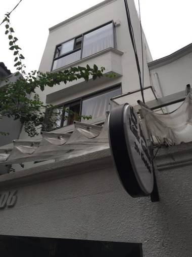 Littel Garden Hostel