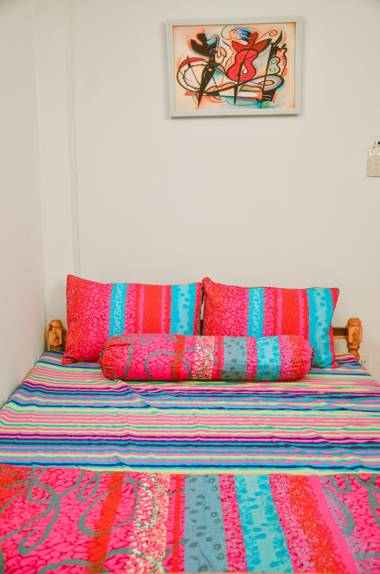 Carpe Diem 1988 Cozy Room