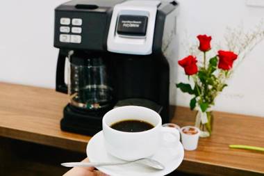 Phuong Dong Hotel and Apartment