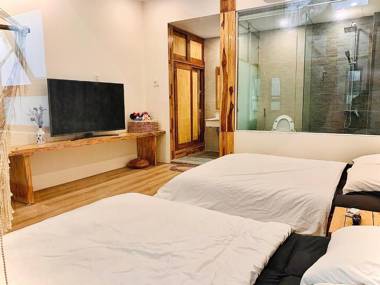 Home Staytune 2 ( Entire Home )