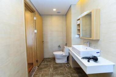 FLC Sea Tower Quy Nhon Seaview Apartment