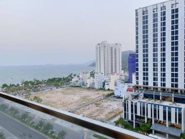 FLC Sea Tower Quy Nhơn-Trần Apartment