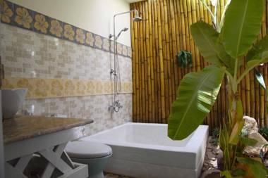 Green Hill Resort and Spa