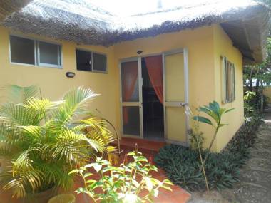 Thuy - Gunter Garden Bungalow