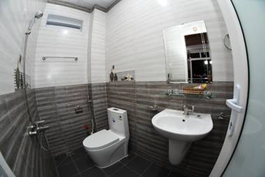 Nhà nghỉ Hùng Hoa