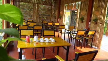 Ninh Binh Mountain Side Homestay & Cafe
